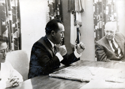 Reverend Moon talking with President Eisenhower