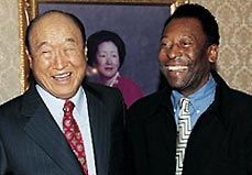 Rev. Moon with Pele