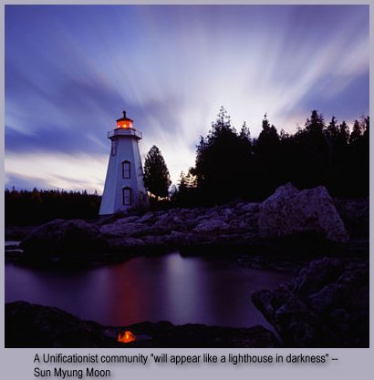 Sun Myung Moon on lighthouse