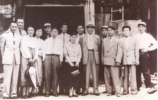 Reverend Yo-han Lee with members of the Yeongdo Church, Pusan