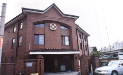 Modified A-frame church (Nowon church)