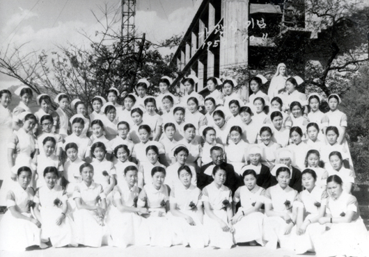 Nursing schol days in Seoul, 1959 (front row, middle)